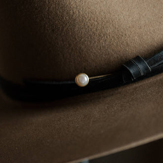 Hyalite Hat Pin // Pearl // 3.5"